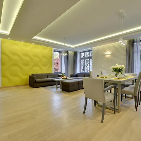 Apartamento Flatinfo Old Town Prime Location