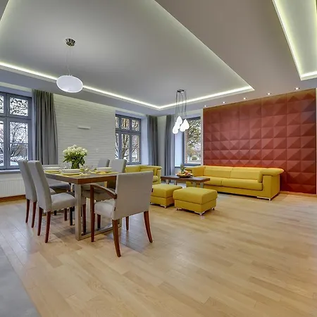 Apartamento Flatinfo Old Town Prime Location Gdańsk