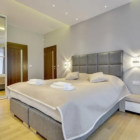 Flatinfo Old Town Prime Location Apartamento *