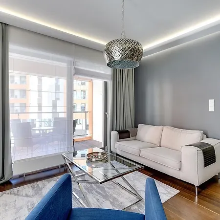 Flatinfo Old Town Prime Location Apartment *